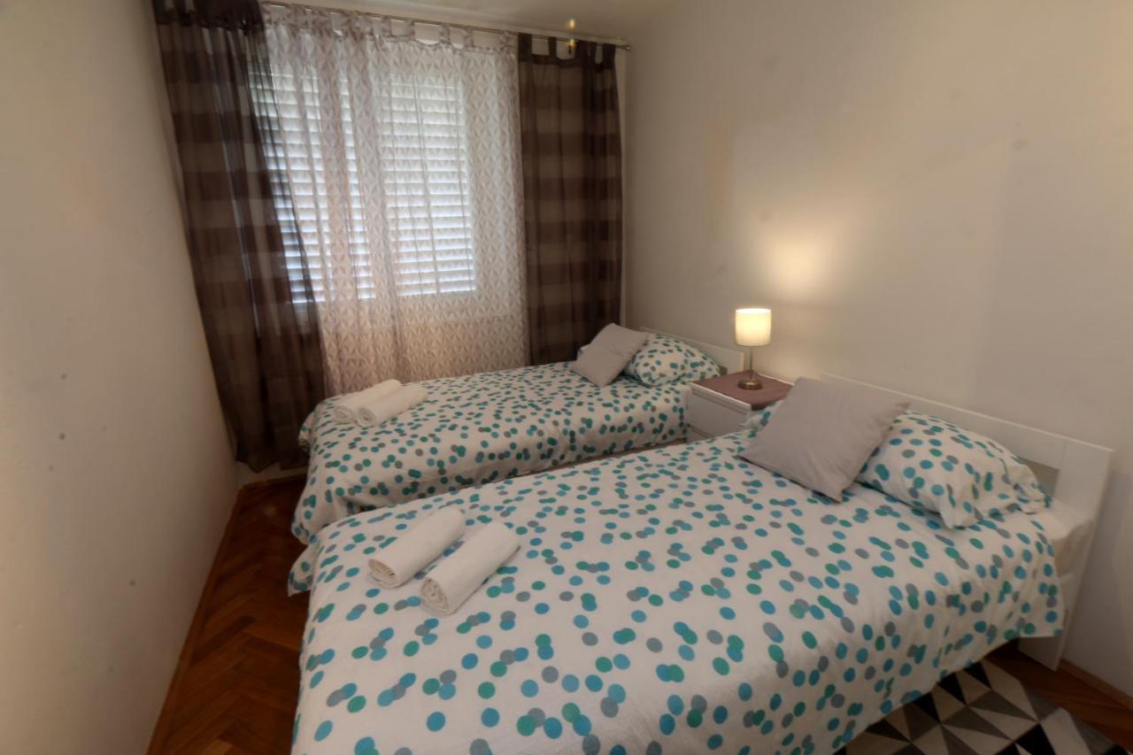 Apartment Mira Lapad Дубровник Екстер'єр фото