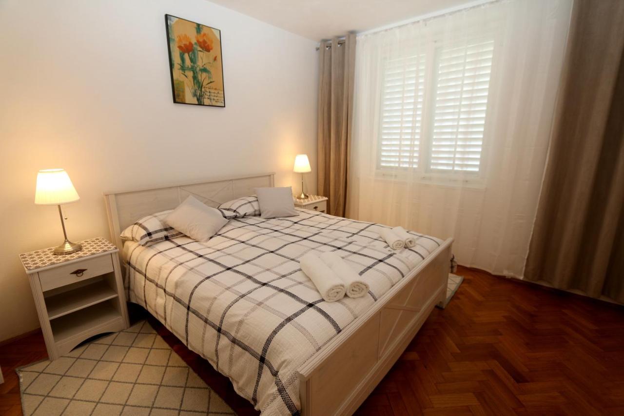 Apartment Mira Lapad Дубровник Екстер'єр фото